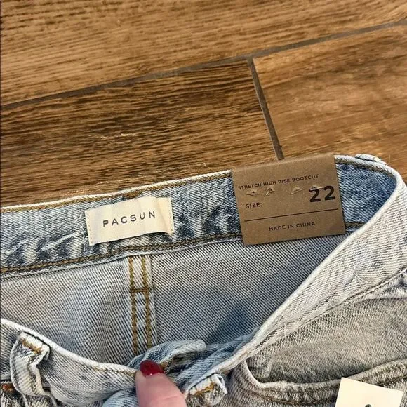 👖 PacSun Stretch High Rise Bootcut Jeans Women’s 22 Light Wash NWT - Picture 3 of 4